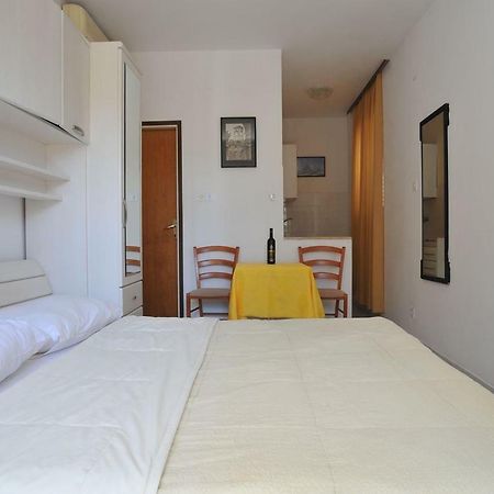 Apartmani Jadranka Viganj Esterno foto