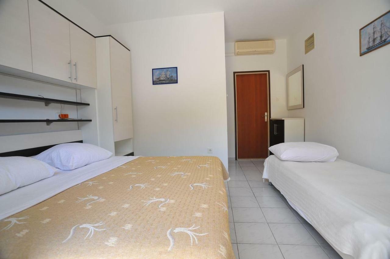 Apartmani Jadranka Viganj Esterno foto