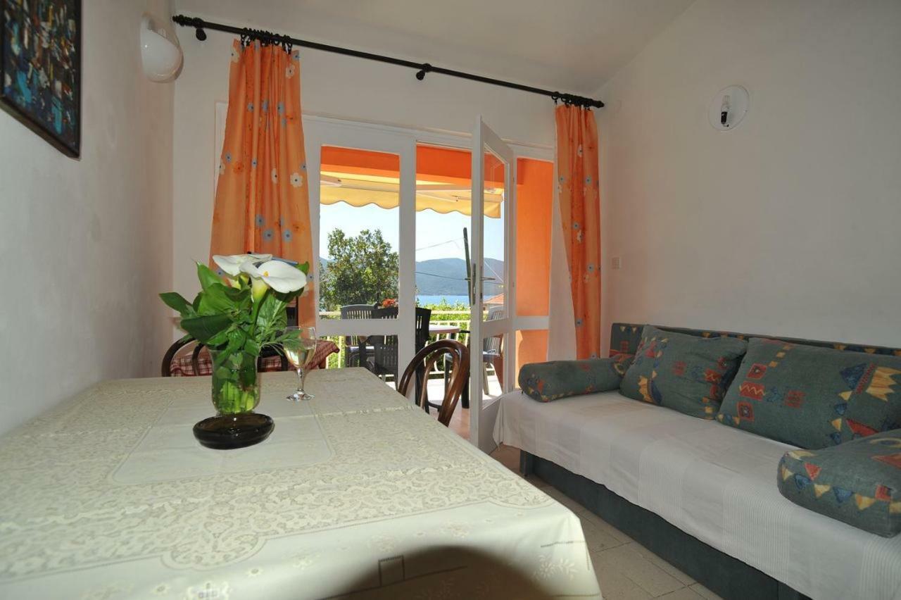 Apartmani Jadranka Viganj Esterno foto